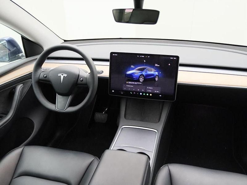 Gebraucht Tesla Model Y Standard Range 255 kW (347 PS) 2022 Blau SUV