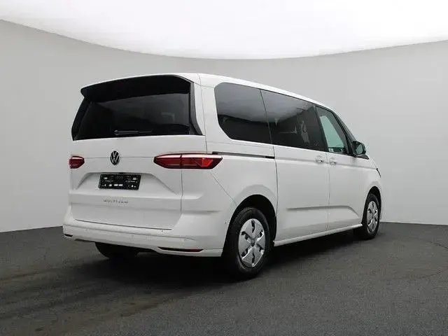 Gebraucht VW Multivan 150 PS (110 kW) 2025 Weiß Van / Kleinbus