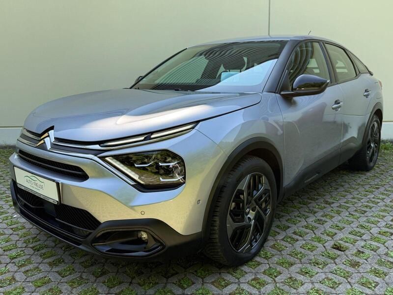Grau Gebraucht 2022 Citroën C4 Feel Limousine | 17.490 € (Fairer Preis) - Bild 1/4