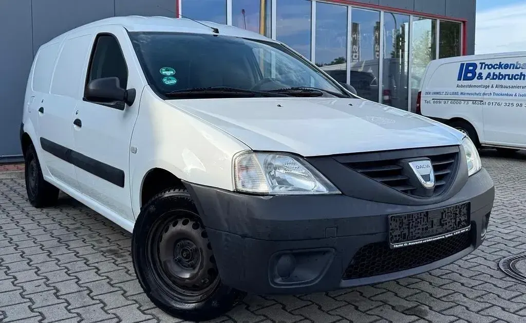 Gebraucht Dacia Logan Ambiance 75 PS (55 kW) 2010 Weiß Van / Kleinbus