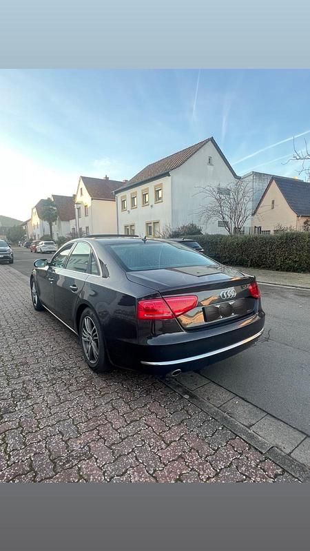Gebraucht Audi A8 Comfort 250 PS (183 kW) 2011 Braun Limousine