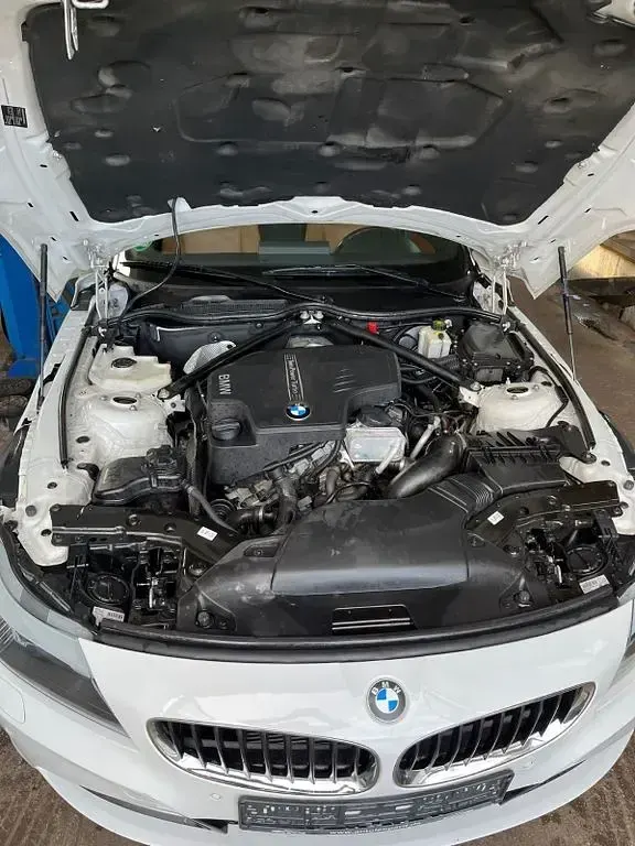 Gebraucht BMW Z4 Performance 184 PS (135 kW) 2012 Weiß Cabrio