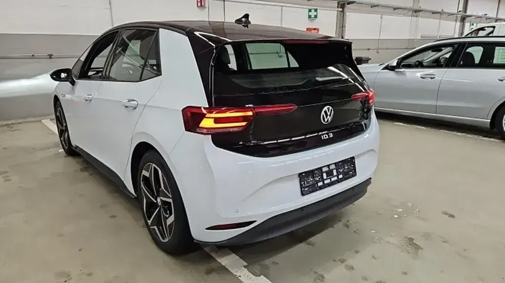 Gebraucht VW ID.3 Pro 150 kW (204 PS) 2022 Gletscherweiß metallic Kleinwagen