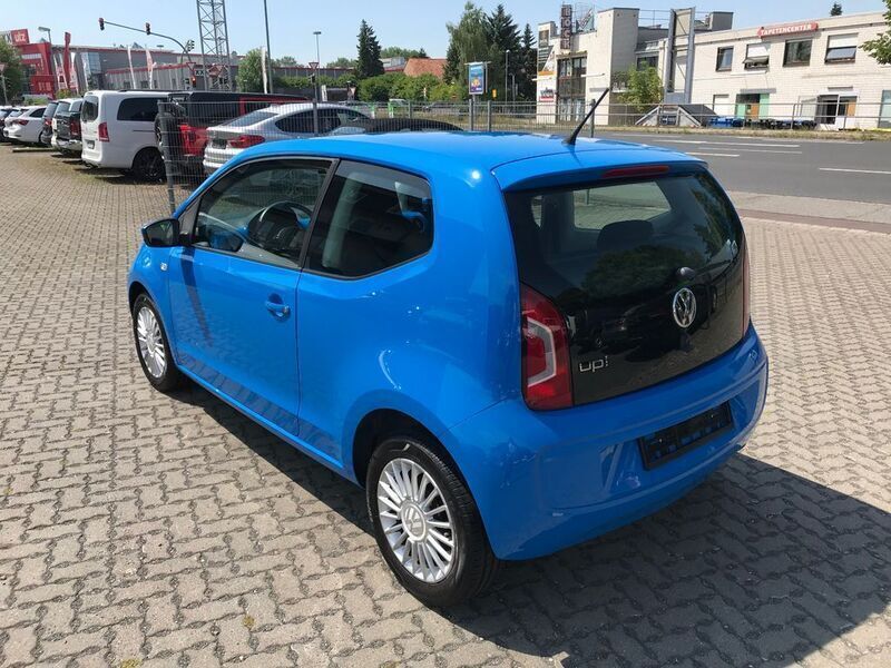 Gebraucht VW up! high up! 60 PS (44 kW) 2015 Blau Kleinwagen