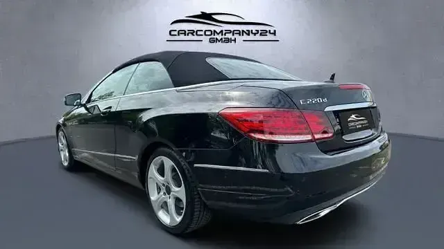 Gebraucht Mercedes E220 170 PS (125 kW) 2016 Schwarz Cabrio