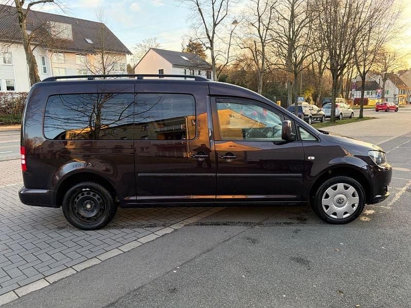 Second-hand VW Caddy 102 CP (75 kW) 2012 Mov Monovolum