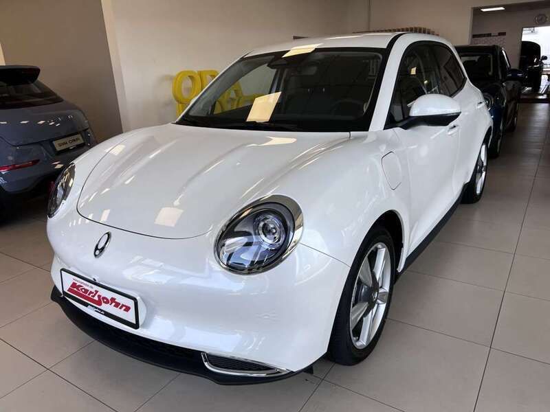 Gebraucht Ora Funky Cat 300 Pro 125 kW (171 PS) 2024 Moonlight white metallic Kleinwagen