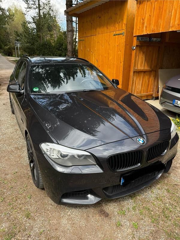 Gebraucht BMW 535 313 PS (230 kW) 2012 Grau Kombi