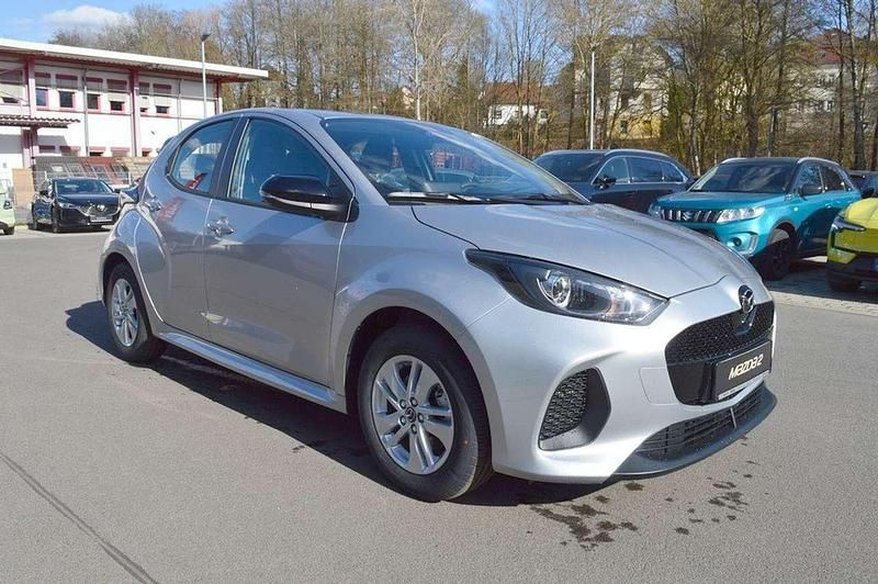 Neu Mazda 2 Center-Line 116 PS (85 kW) 2026 Stormy silver Kleinwagen