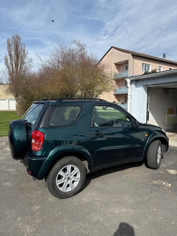 Gebraucht Toyota RAV4 150 PS (110 kW) 2001 Grün SUV