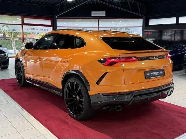 Second-hand Lamborghini Urus 650 CP (478 kW) 2021 Portocaliu SUV