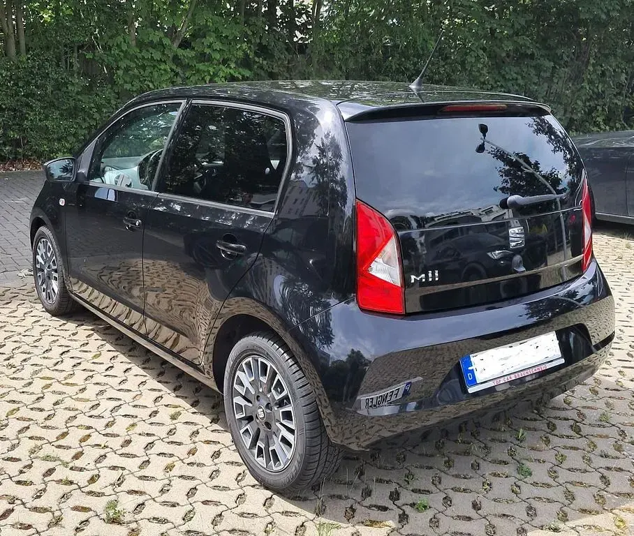 Gebraucht Seat Mii Chic 60 PS (44 kW) 2018 Schwarz Kleinwagen