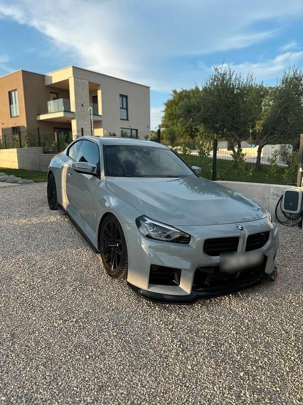 Grau Gebraucht 2023 BMW M2 Performance Coupé | 63.999 € (Fairer Preis) - Bild 1/2