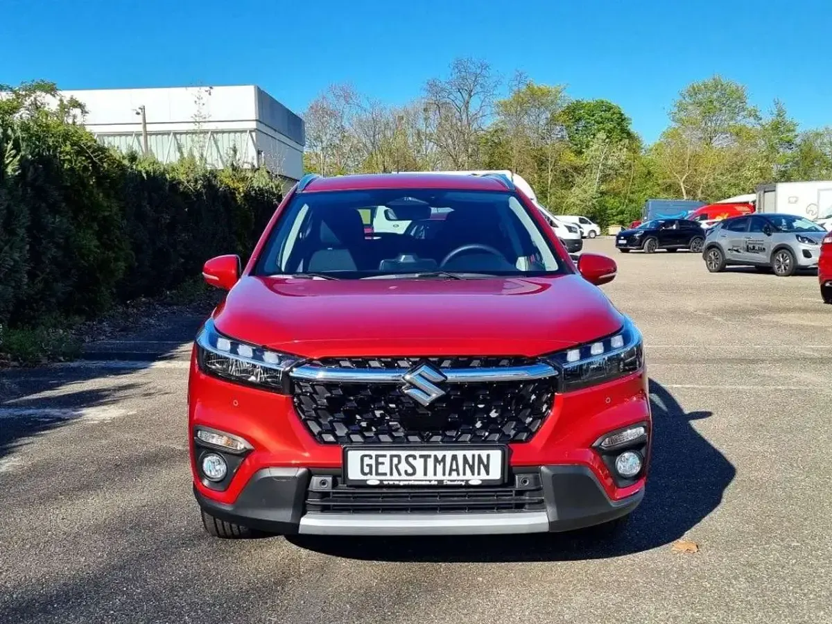 Gebraucht Suzuki SX4 S-Cross Comfort 129 PS (94 kW) 2026 Energetic red pearl metallic SUV