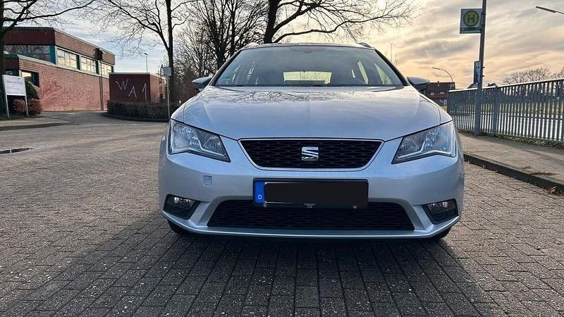 Gebraucht Seat Leon ST Style 125 PS (91 kW) 2015 Silber Kombi