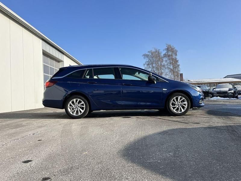Używany Opel Astra Elegance 122 KM (89 kW) 2022 Niebieski Kombi