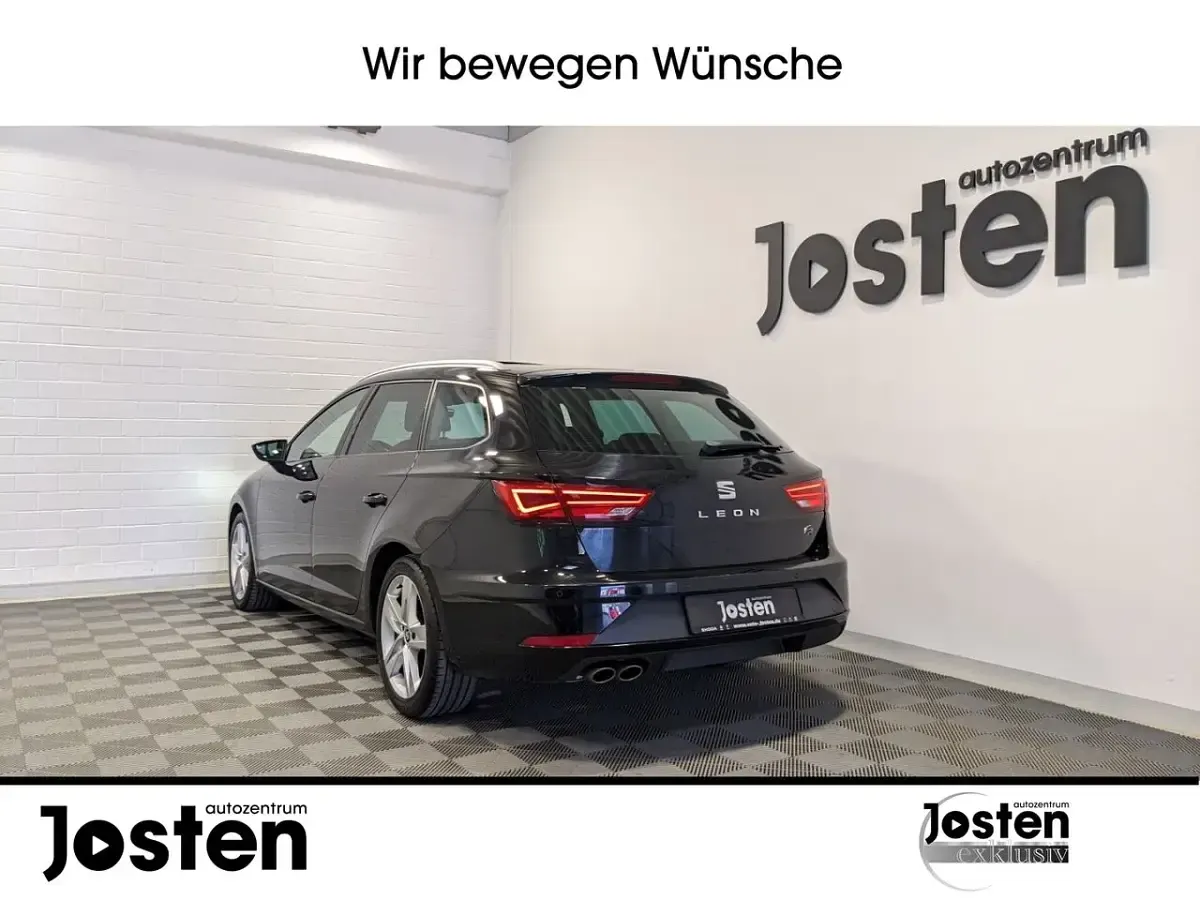 Gebraucht Seat Leon ST FR 150 PS (110 kW) 2020 Mitternachtsschwarz Kombi