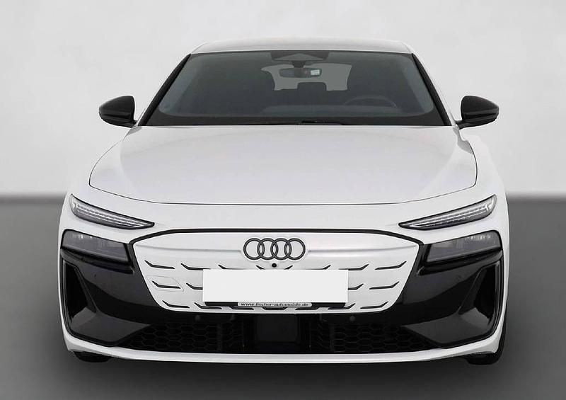 Gebraucht Audi e-tron S-Line 269 kW (367 PS) 2025 Weiß SUV