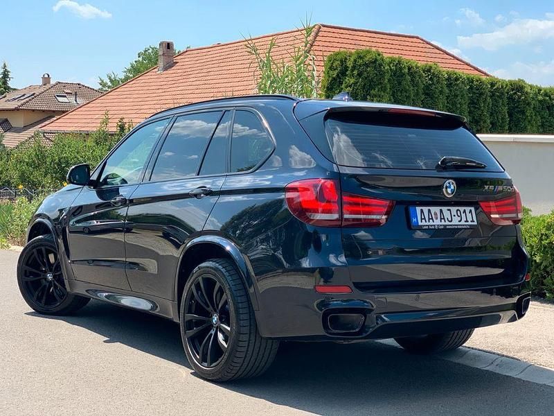 Gebraucht BMW X5 M50 Performance 381 PS (280 kW) 2017 Schwarz SUV