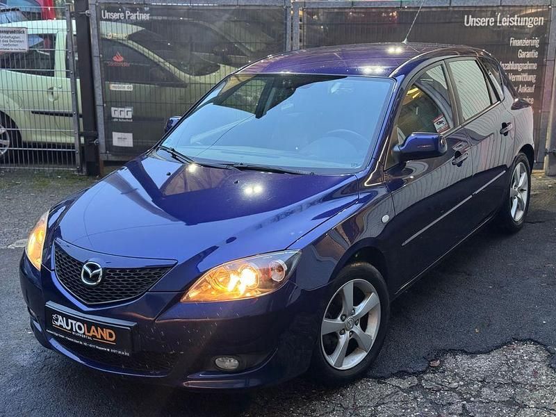 Używany Mazda 3 105 KM (77 kW) 2004 Niebieski Sedan/Limuzyna