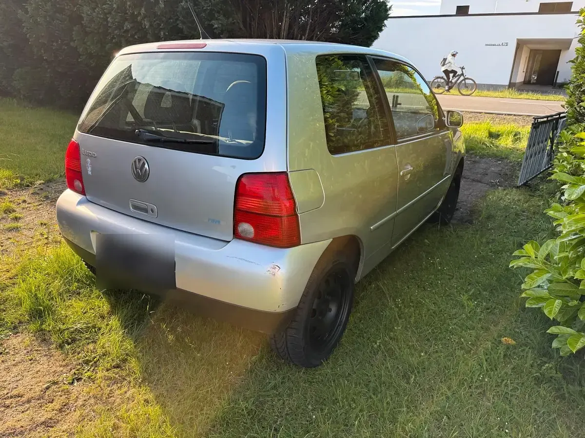 Gebraucht VW Lupo 75 PS (55 kW) 2005 Silber Kleinwagen