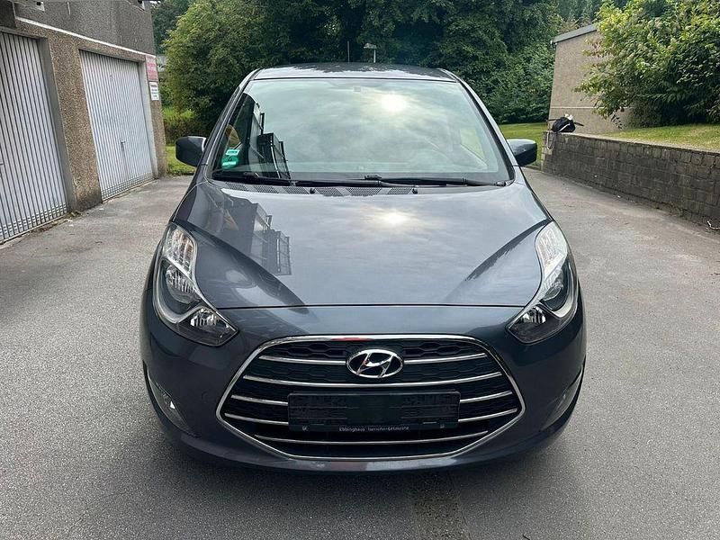 Gebraucht 2018 Hyundai ix20 Space Van / Kleinbus | 8.600 € (Guter Preis) - Bild 1/4