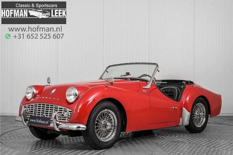 Usata Triumph TR3 1959 Rosso Cabrio
