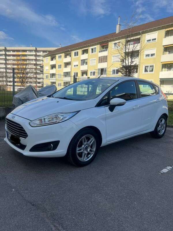 Gebraucht 2015 Ford Fiesta Titanium Kleinwagen | 7.990 € (Fairer Preis) - Bild 1/4