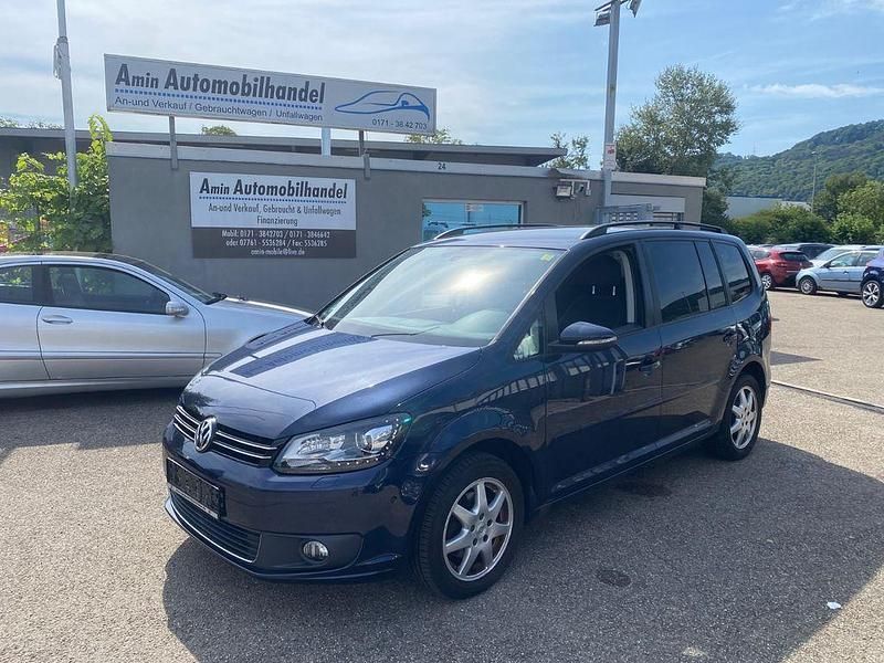 Blau Gebraucht 2015 VW Touran Comfortline Van / Kleinbus | 7.690 € (Guter Preis) - Bild 1/4