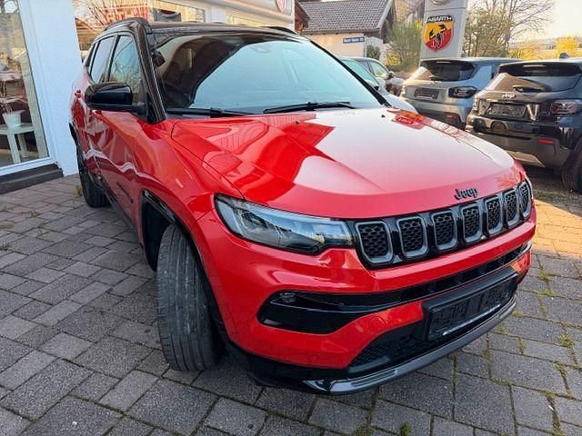 Gebraucht Jeep Compass 131 PS (96 kW) 2024 SUV