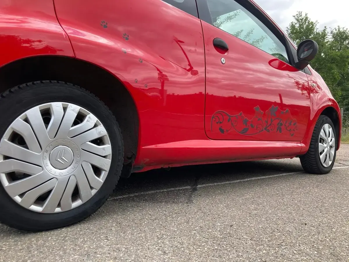 Gebraucht Citroën C1 68 PS (50 kW) 2008 Rot Kleinwagen