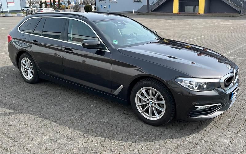 Gebraucht BMW 540 320 PS (235 kW) 2018 Braun Kombi