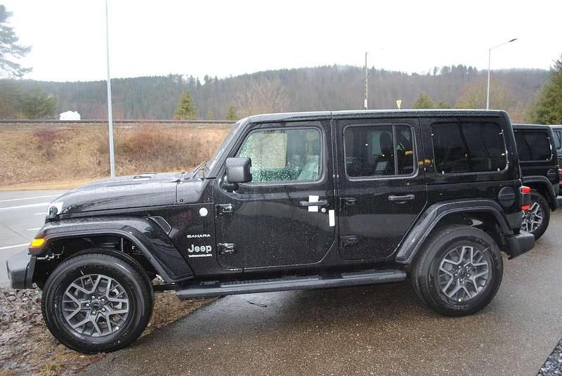 Gebraucht Jeep Wrangler Sahara 272 PS (200 kW) 2024 Black clear coat SUV