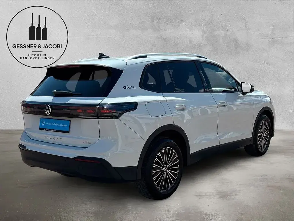 Gebraucht VW Tiguan Goal 150 PS (110 kW) 2025 Weiß SUV