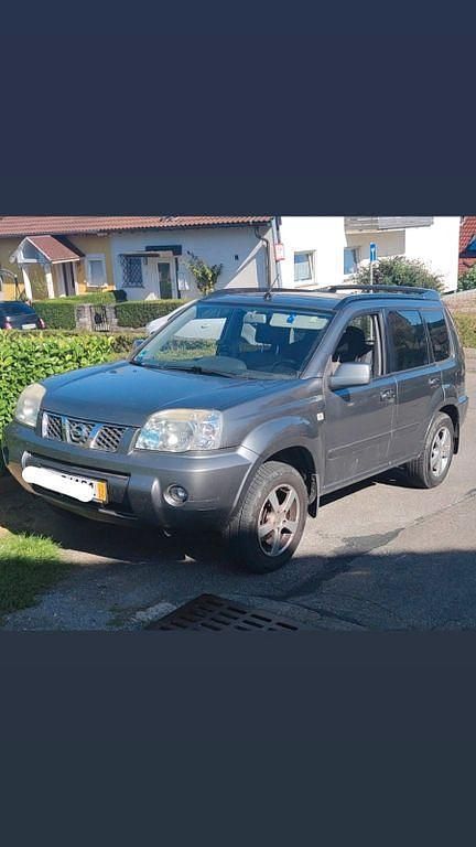 Grau Gebraucht 2006 Nissan X-Trail SUV | 4.500 € (Fairer Preis) - Bild 1/3