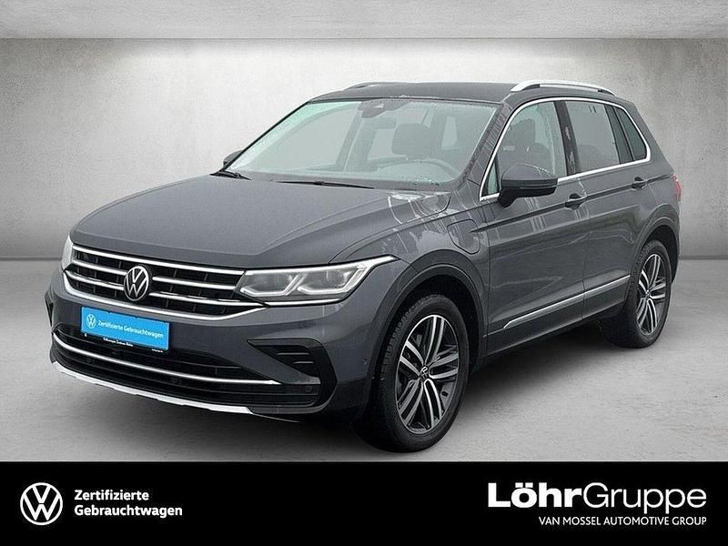 Gebraucht VW Tiguan Elegance 245 PS (180 kW) 2022 Grau SUV