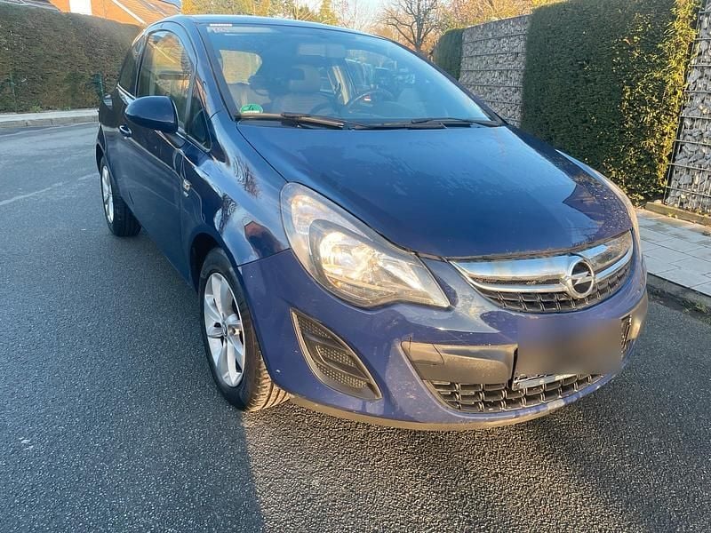 Gebraucht Opel Corsa 75 PS (55 kW) 2014 Blau Kleinwagen