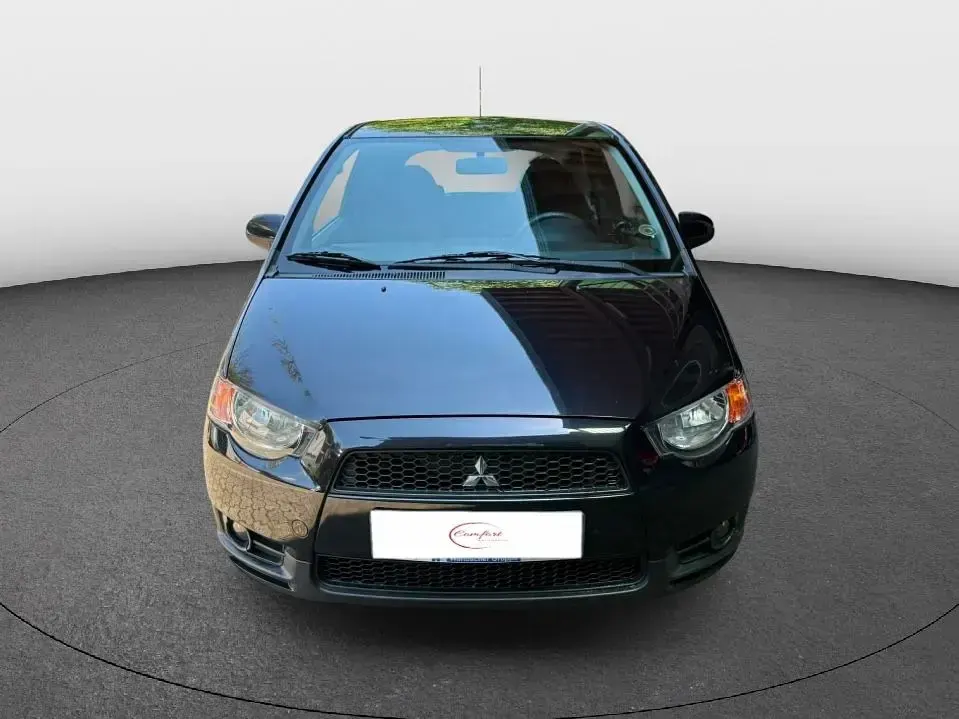 Gebraucht Mitsubishi Colt 75 PS (55 kW) 2013 Schwarz Kleinwagen