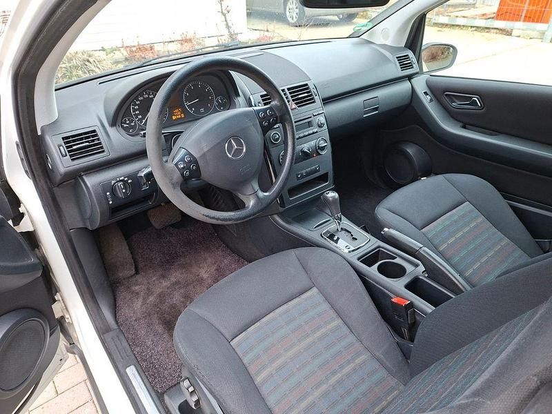 Gebraucht Mercedes A170 Classic 116 PS (85 kW) 2007 Weiß Van / Kleinbus