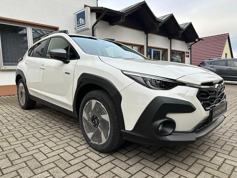 Neu Subaru Crosstrek Active 136 PS (100 kW) 2025 Weiß SUV