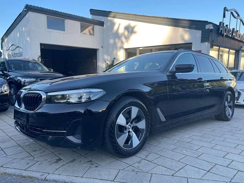 Gebraucht BMW 520 190 PS (139 kW) 2021 Schwarz Kombi
