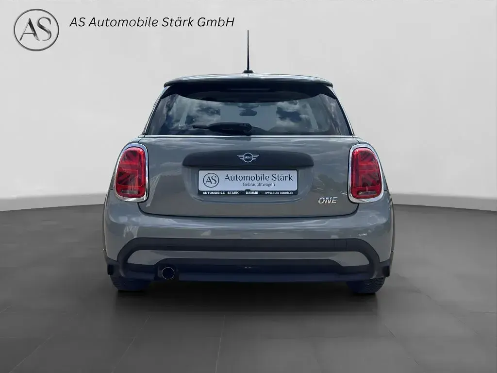 Gebraucht Mini ONE Essential 102 PS (75 kW) 2022 Grau Kleinwagen