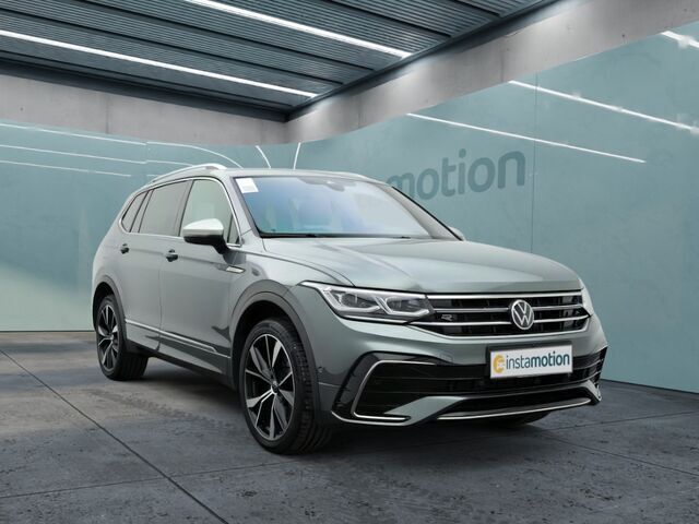 Grau Gebraucht 2024 VW Tiguan R-line SUV | 50.899 € - Bild 1/2