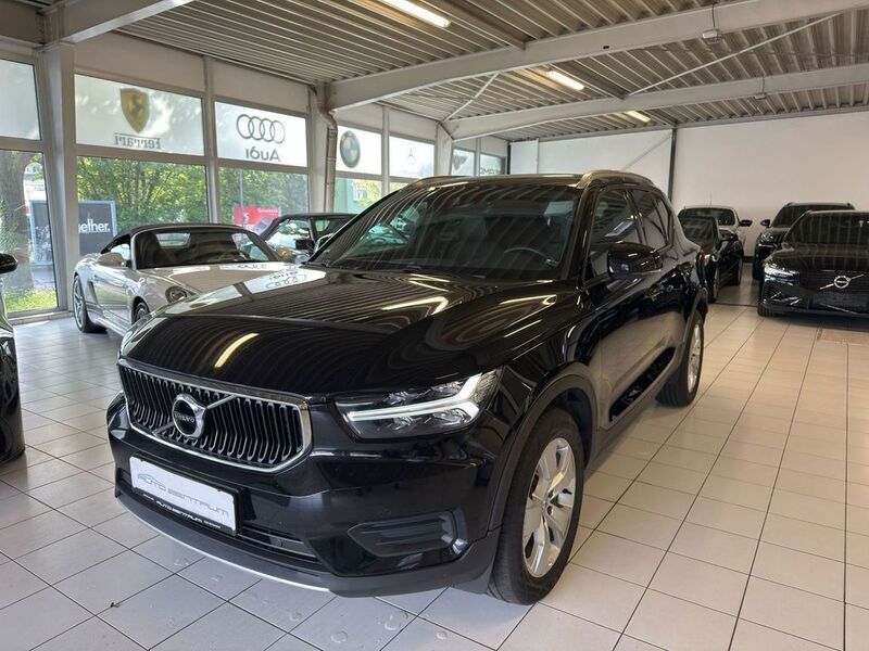 Schwarz Gebraucht 2020 Volvo XC40 SUV | 22.900 € (Etwas zu teuer) - Bild 1/4