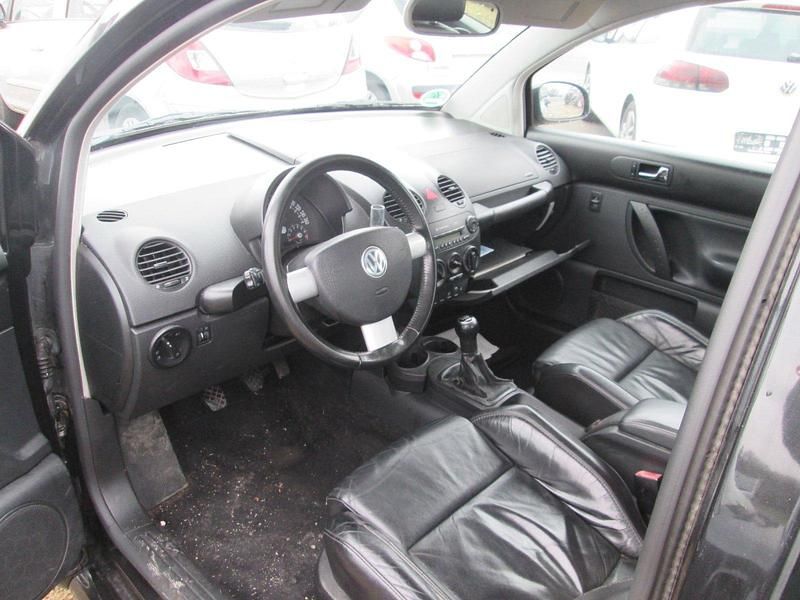 Gebraucht VW Beetle 170 PS (125 kW) 2003 Schwarz Kleinwagen