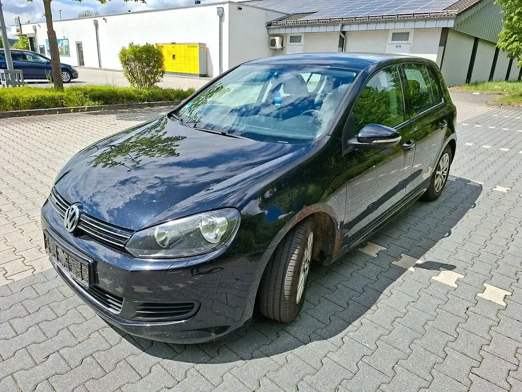 Gebraucht VW Golf VI Trendline 105 PS (77 kW) 2011 Schwarz Kleinwagen