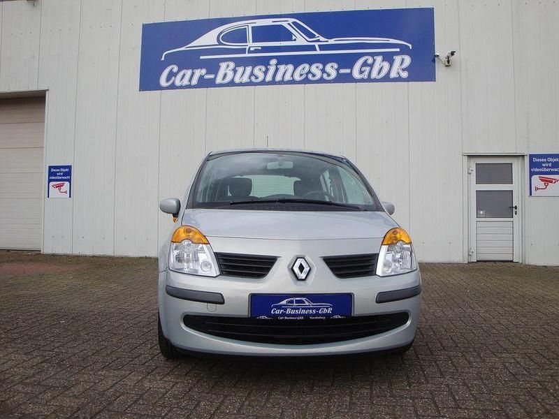 Second-hand Renault Modus Dynamique 75 CP (55 kW) 2005 Gri Monovolum