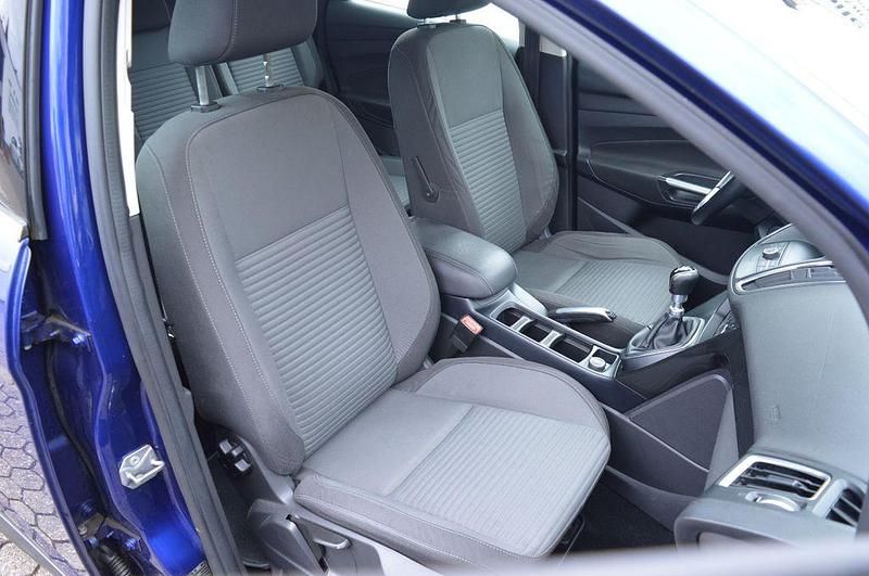 Gebraucht Ford C-MAX Titanium 125 PS (91 kW) 2015 Blau Van / Kleinbus