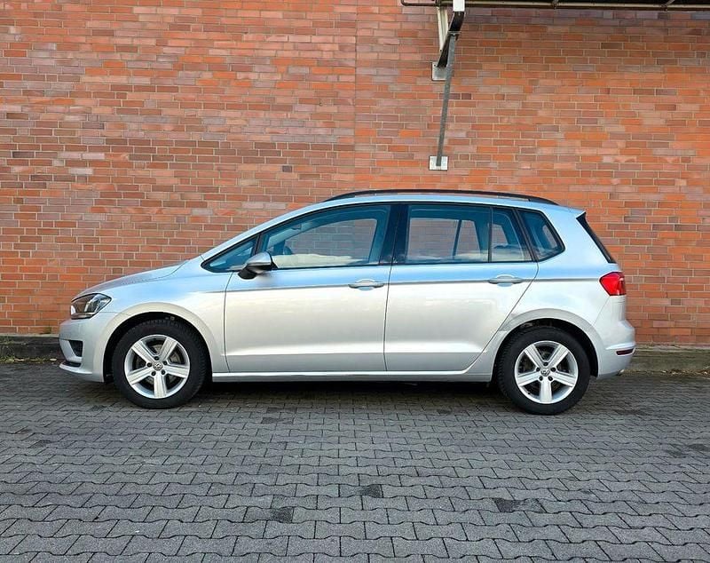 Gebraucht VW Golf Comfortline 110 PS (80 kW) 2014 Silber SUV