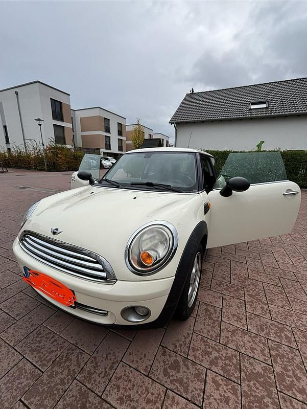 Beige Gebraucht 2010 Mini ONE Kleinwagen | 2.000 € (Guter Preis) - Bild 1/4